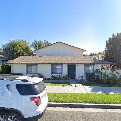 3466 Thunder Dr, Oceanside, CA 92056