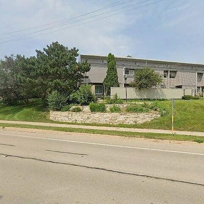 423 East Blf, Madison, WI 53704