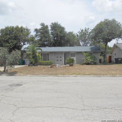 4303 Sunshadow St, San Antonio, TX 78217