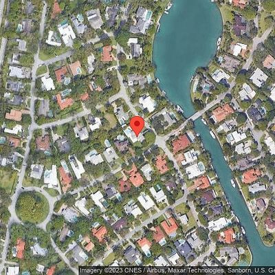 4380 Lake Rd, Miami, FL 33137