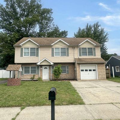 446 Old Post Rd, Edison, NJ 08817