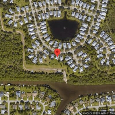 452 Ne Canoe Park Cir, Port Saint Lucie, FL 34983