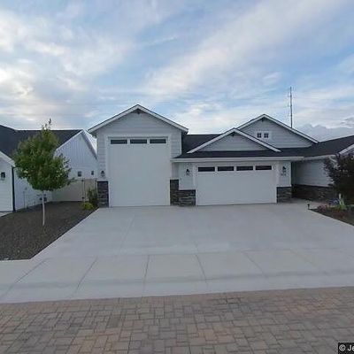 4636 N Tirso Ave, Meridian, ID 83646