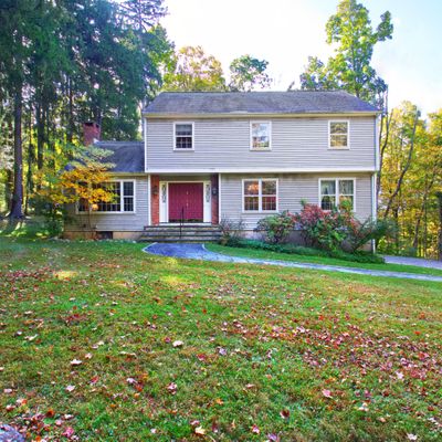 4 Pinecrest Dr, Ridgefield, CT 06877