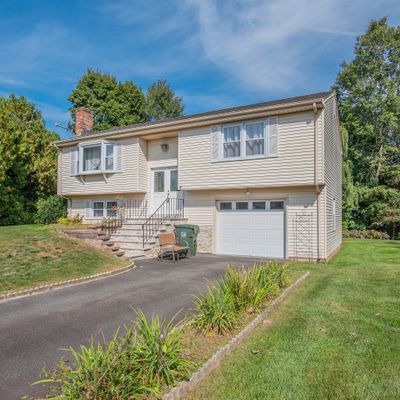 40 Elliott Ln, Newington, CT 06111