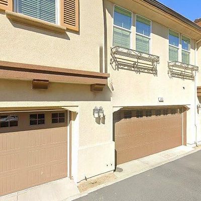 402 Nuez St, Camarillo, CA 93012