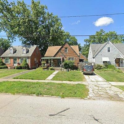 4026 Victory Blvd, Cleveland, OH 44135