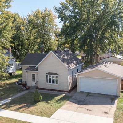 405 4 Th St Sw, Pine Island, MN 55963