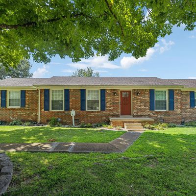 406 Sherwood Dr, Tullahoma, TN 37388