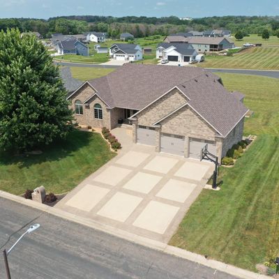 408 9 Th St Nw, Dodge Center, MN 55927