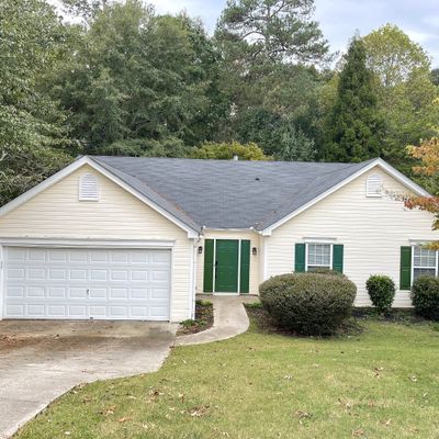 411 Crested View Dr, Loganville, GA 30052