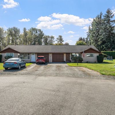 5033 80 Th Avenue Ct E, Fife, WA 98424