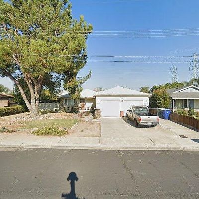 519 Sutter St, Manteca, CA 95336