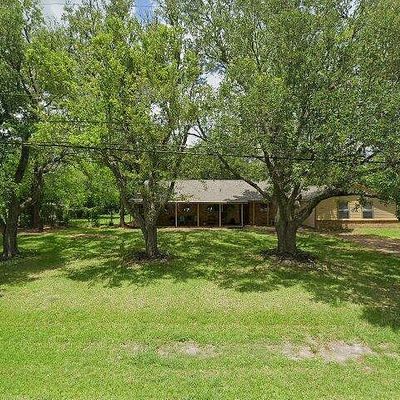 5301 Huepers St, Alvin, TX 77511