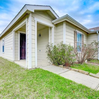 543 Silky Leaf Dr, Houston, TX 77073