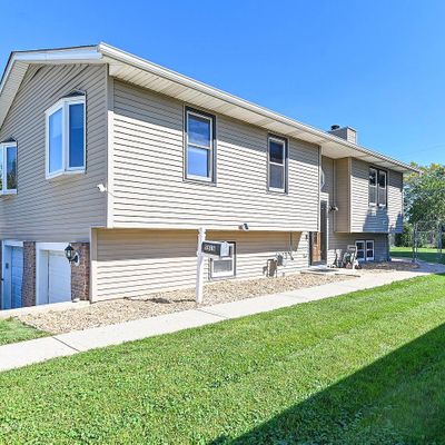 5516 S Kirkwood Ave, Cudahy, WI 53110