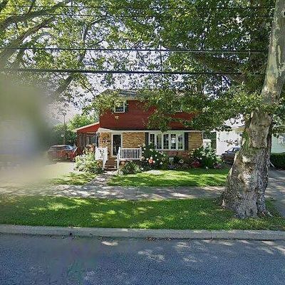 47 2 Nd Ave, Kingston, PA 18704