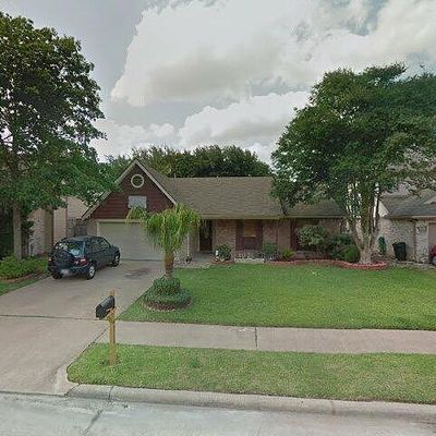 4718 Silver Frost Dr, Houston, TX 77066