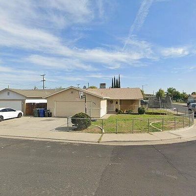 494 Ore St, Manteca, CA 95336