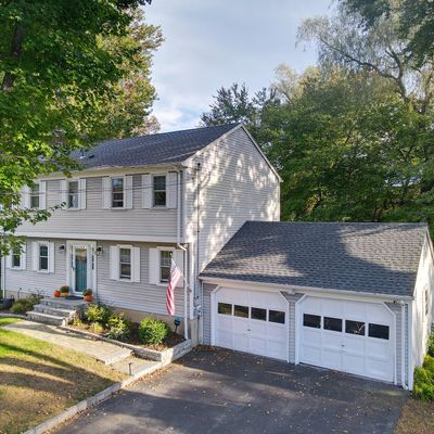 5 Allendale Rd, Old Saybrook, CT 06475