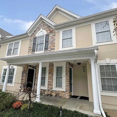 5 Peach Tree Ln, North Haledon, NJ 07508