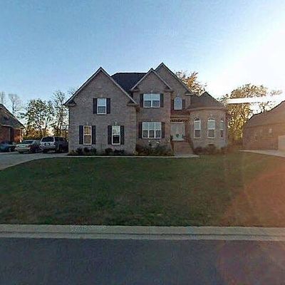 502 Savannah Rdg, Murfreesboro, TN 37127