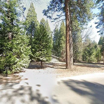 6023 Pony Express Trl, Pollock Pines, CA 95726