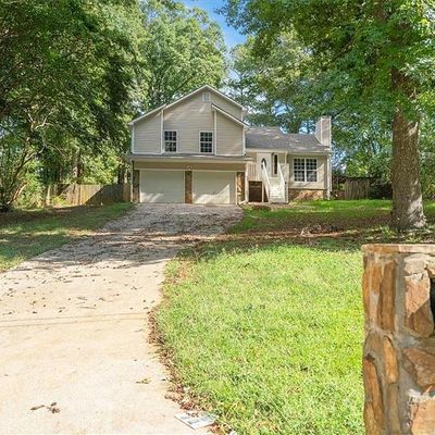 6038 Matthew Ln, Douglasville, GA 30135