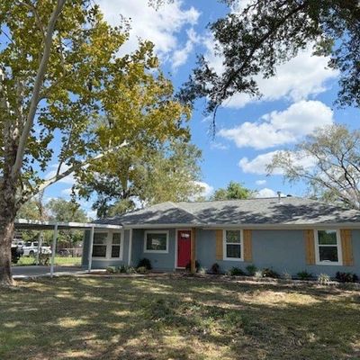 604 Jewel St, Conroe, TX 77301