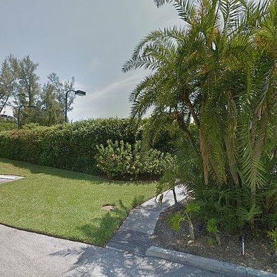 615 Dream Island Rd #304, Longboat Key, FL 34228