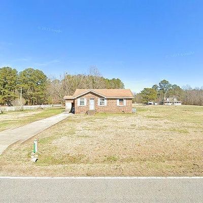 6356 Stagecoach Rd, Elm City, NC 27822