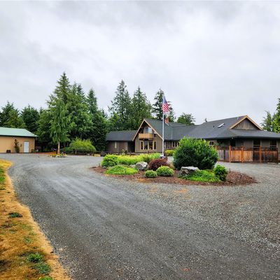 6574 Hannegan Road, Lynden, WA 98264