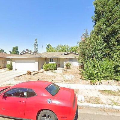 6571 N Mariposa St, Fresno, CA 93710