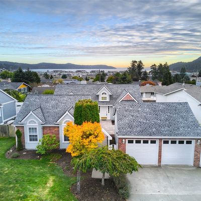 5609 Sugarloaf St, Anacortes, WA 98221