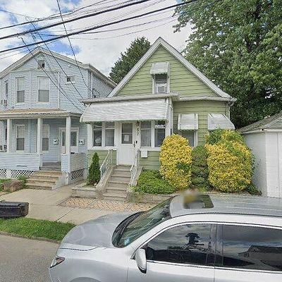 57 Maple Ave, Wallington, NJ 07057