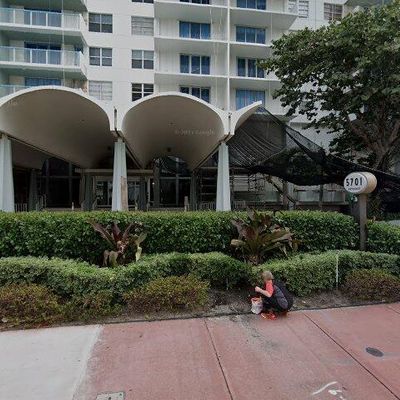 5701 Collins Ave #1604, Miami Beach, FL 33140