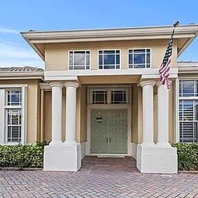 576 Sw Romora Bay, Port Saint Lucie, FL 34986