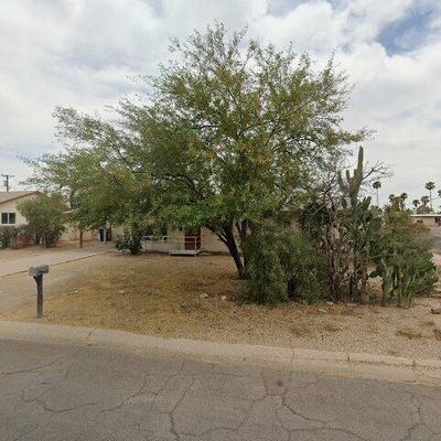 5902 E 27 Th St, Tucson, AZ 85711