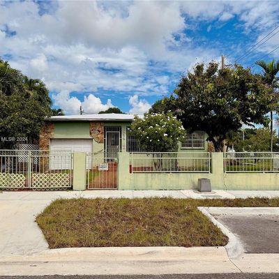 599 E 12 Th St, Hialeah, FL 33010