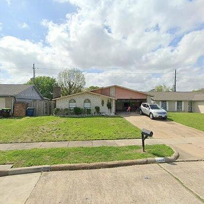 7226 La Granada Dr, Houston, TX 77083