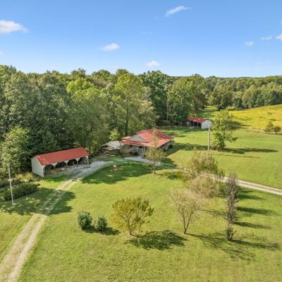 73 Jap Ln, Ethridge, TN 38456