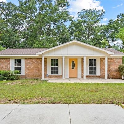 74 Burtonwood Dr, Mobile, AL 36608