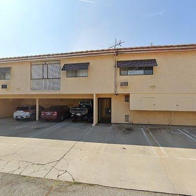 7904 Laurel Canyon Blvd #3, North Hollywood, CA 91605