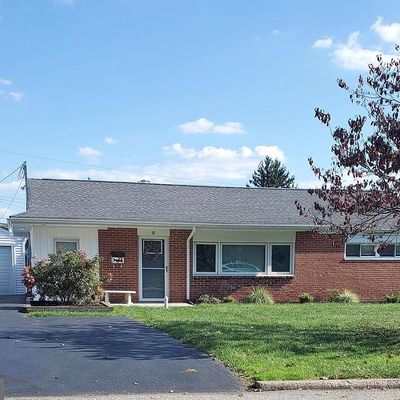 8 Laurel Ln, Plymouth Meeting, PA 19462