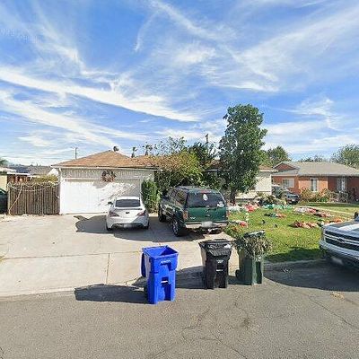 681 S Magnolia Ave, Rialto, CA 92376