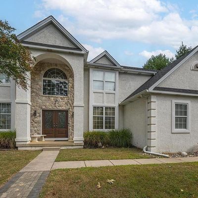 7 Catania Ct, Voorhees, NJ 08043