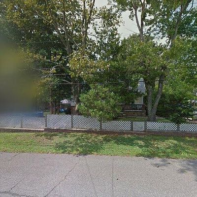 70 Bloomfield Ave, Iselin, NJ 08830