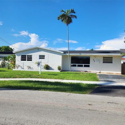 704 Sw 4 Th St, Hallandale Beach, FL 33009