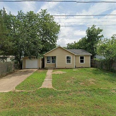 709 E Crafton St, Henrietta, TX 76365