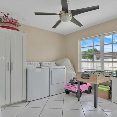 715 W 53 Rd St, Hialeah, FL 33012